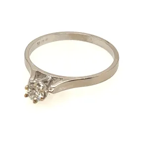 18ct White Gold Solitaire Diamond Ring