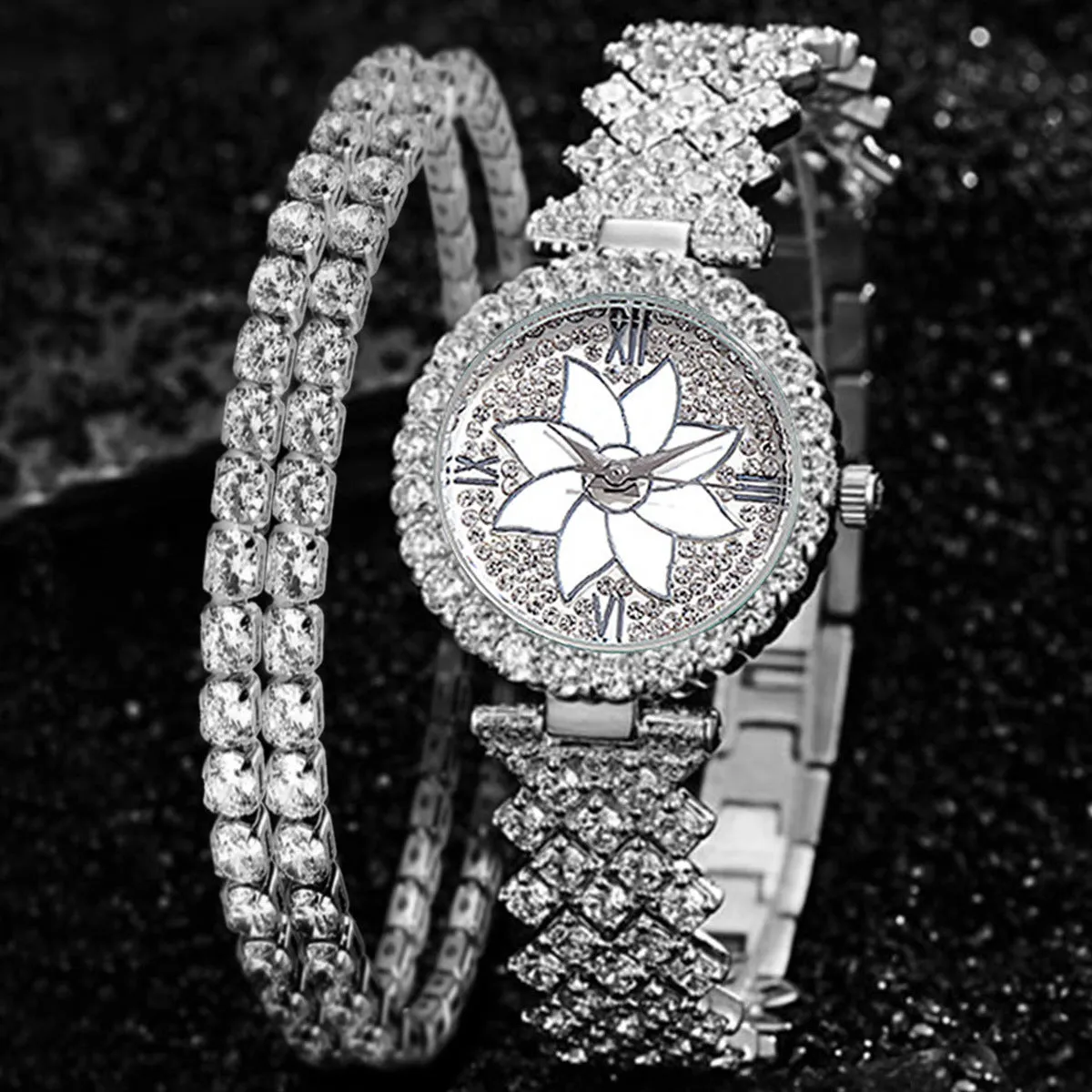 Diamond-Encrusted Starry Bracelet Watch Women's Watch Gift