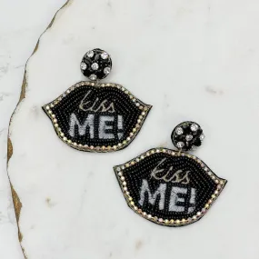 Kiss Me Earrings