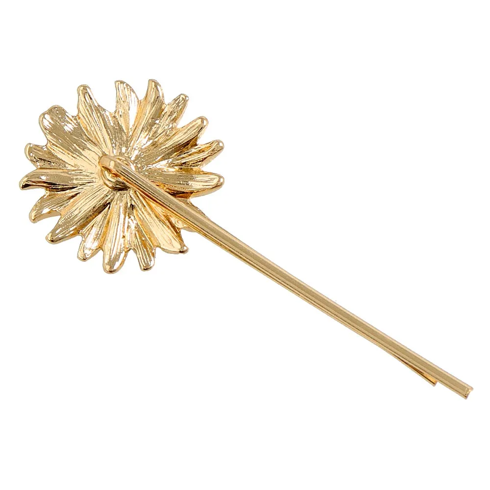 Metal Marguerite Hairpin