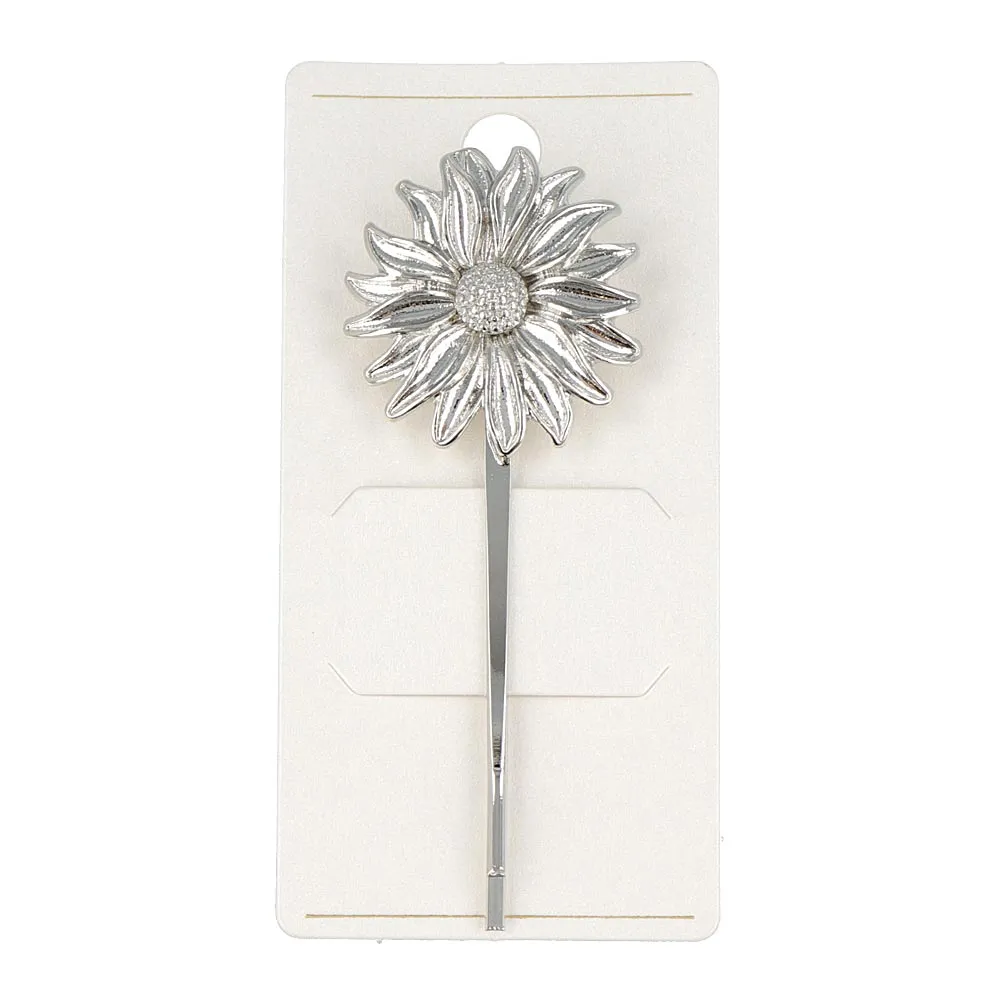 Metal Marguerite Hairpin