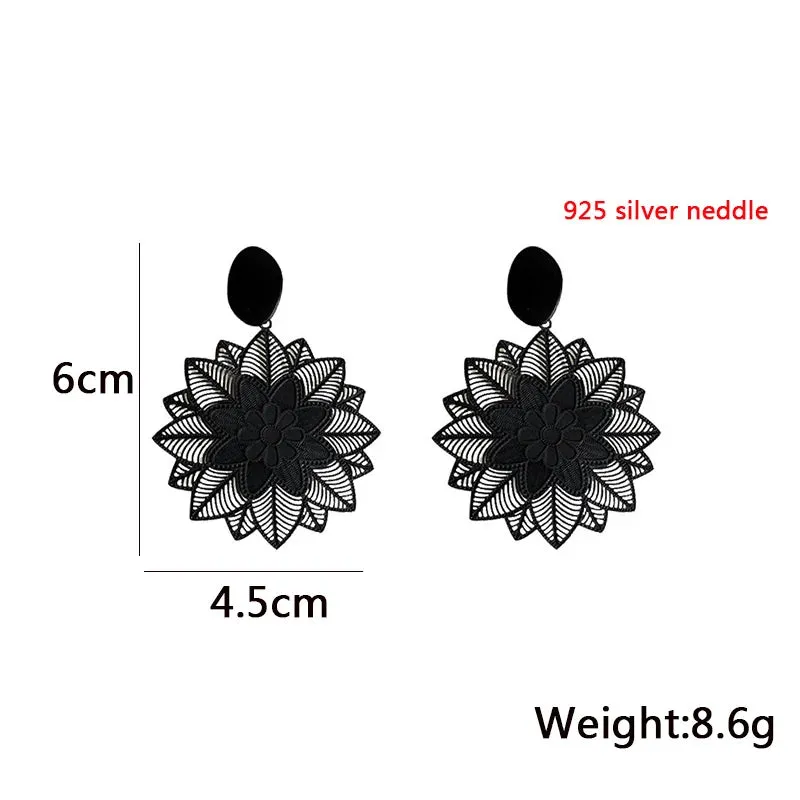 New Asymmetric Women's Black Hanging Earrings Hollow Crystal Drop Earrings Rock Geometric Statement Dangle Earrings aretes