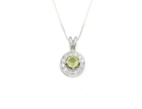 Peridot Necklace - Dainty Natural Peridot Necklace - Green Vintage Pendant