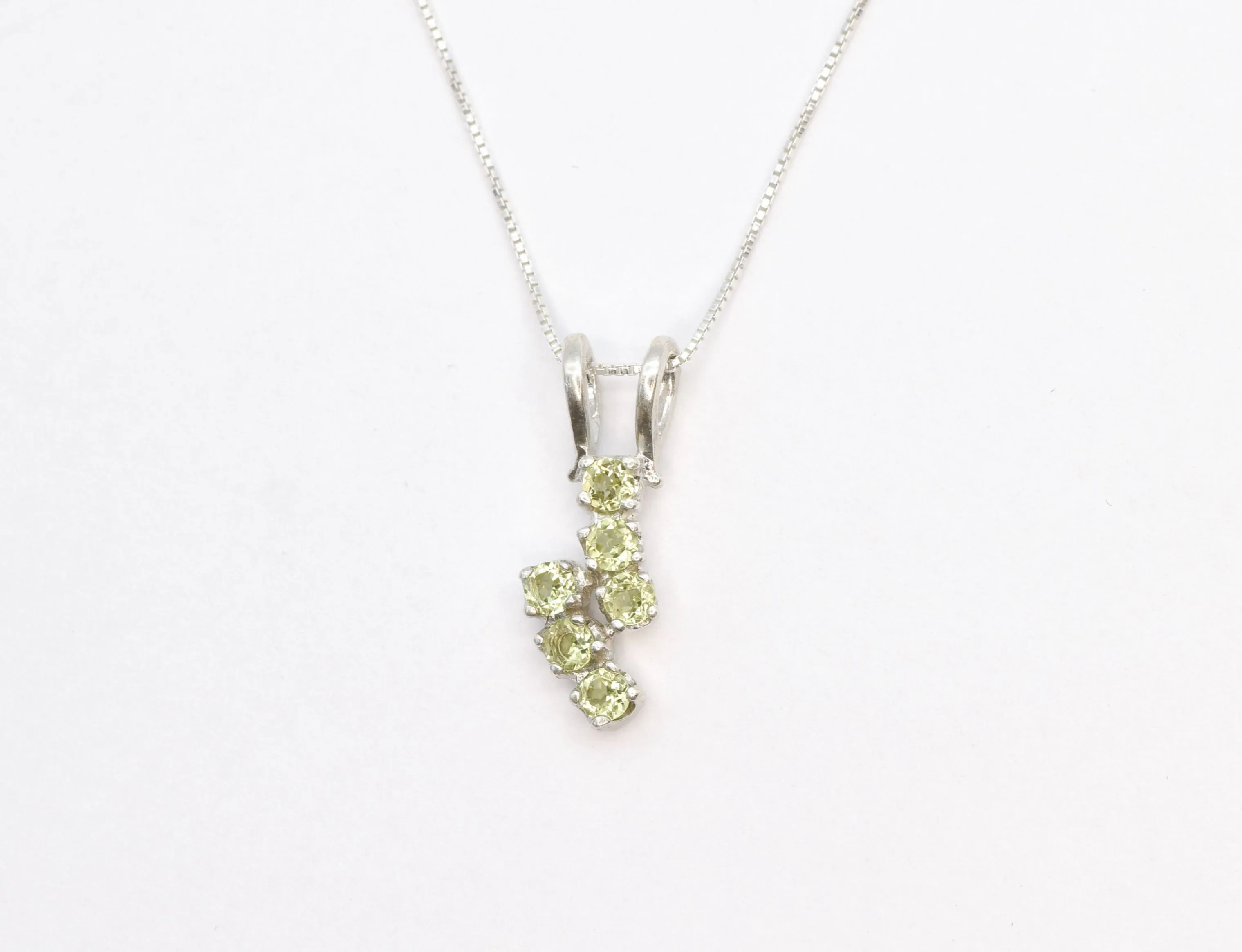 Peridot Necklace - Natural Peridot Necklace - Green Dainty Pendant