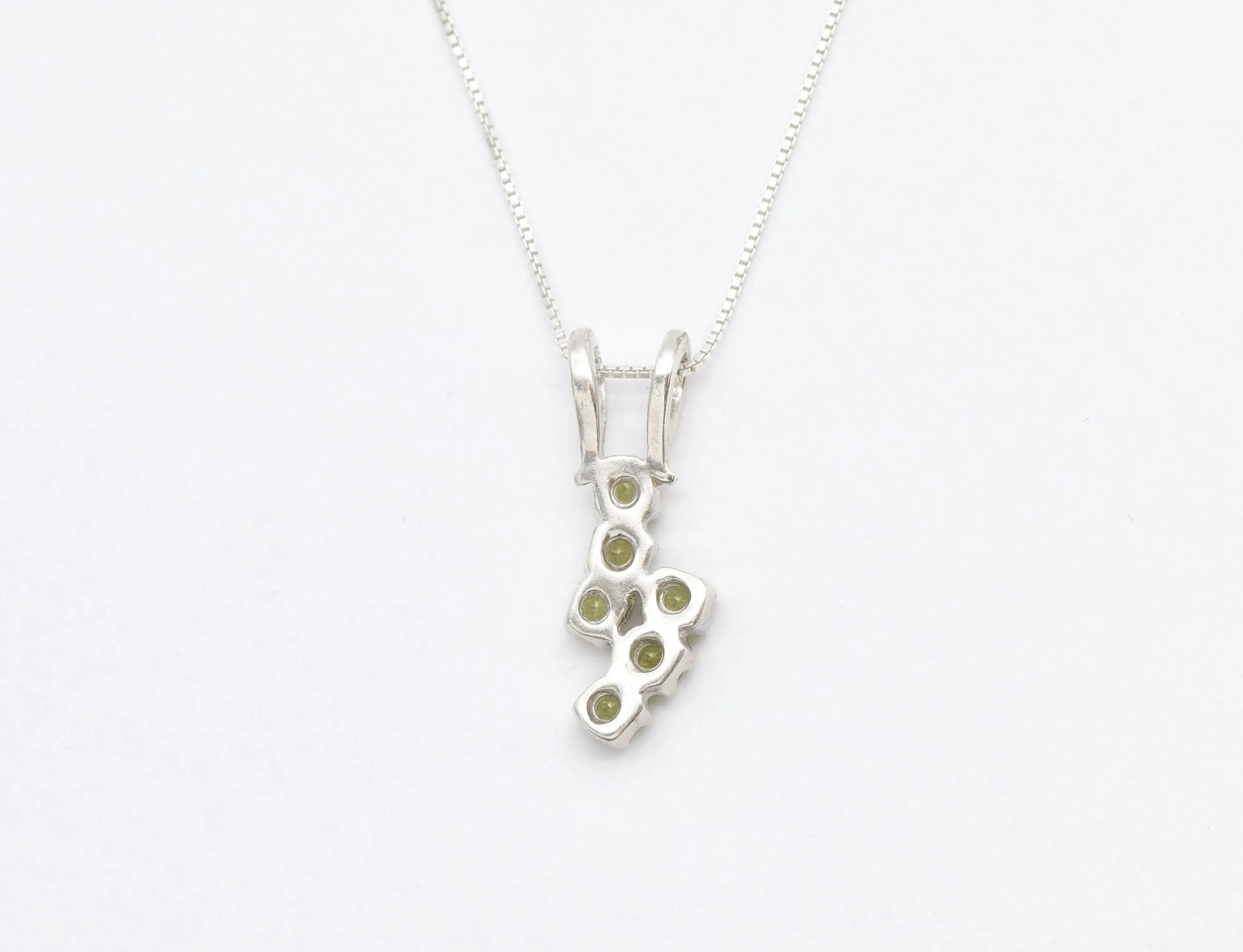 Peridot Necklace - Natural Peridot Necklace - Green Dainty Pendant