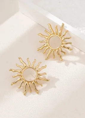 She Creates Stories - Sunburst Stud Earrings