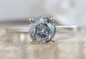 The Bryn Ring with a 1.00ct Round-Cut Salt and Pepper Diamond