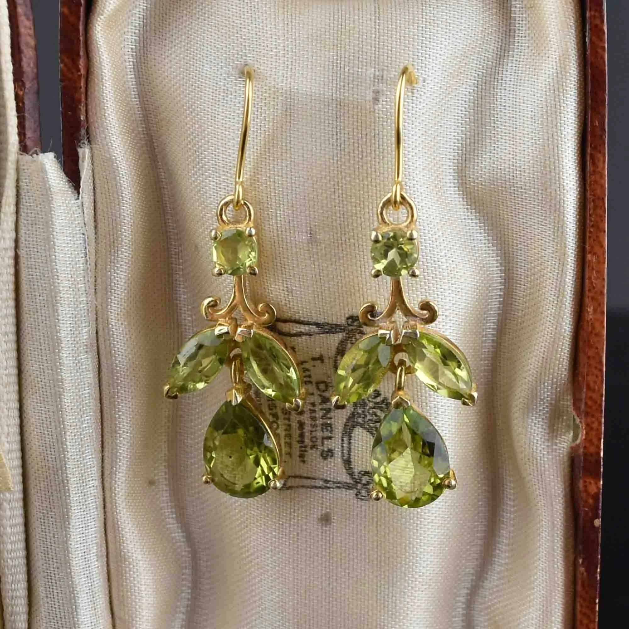 Vintage Victorian Style Peridot Floral Dangle Earrings